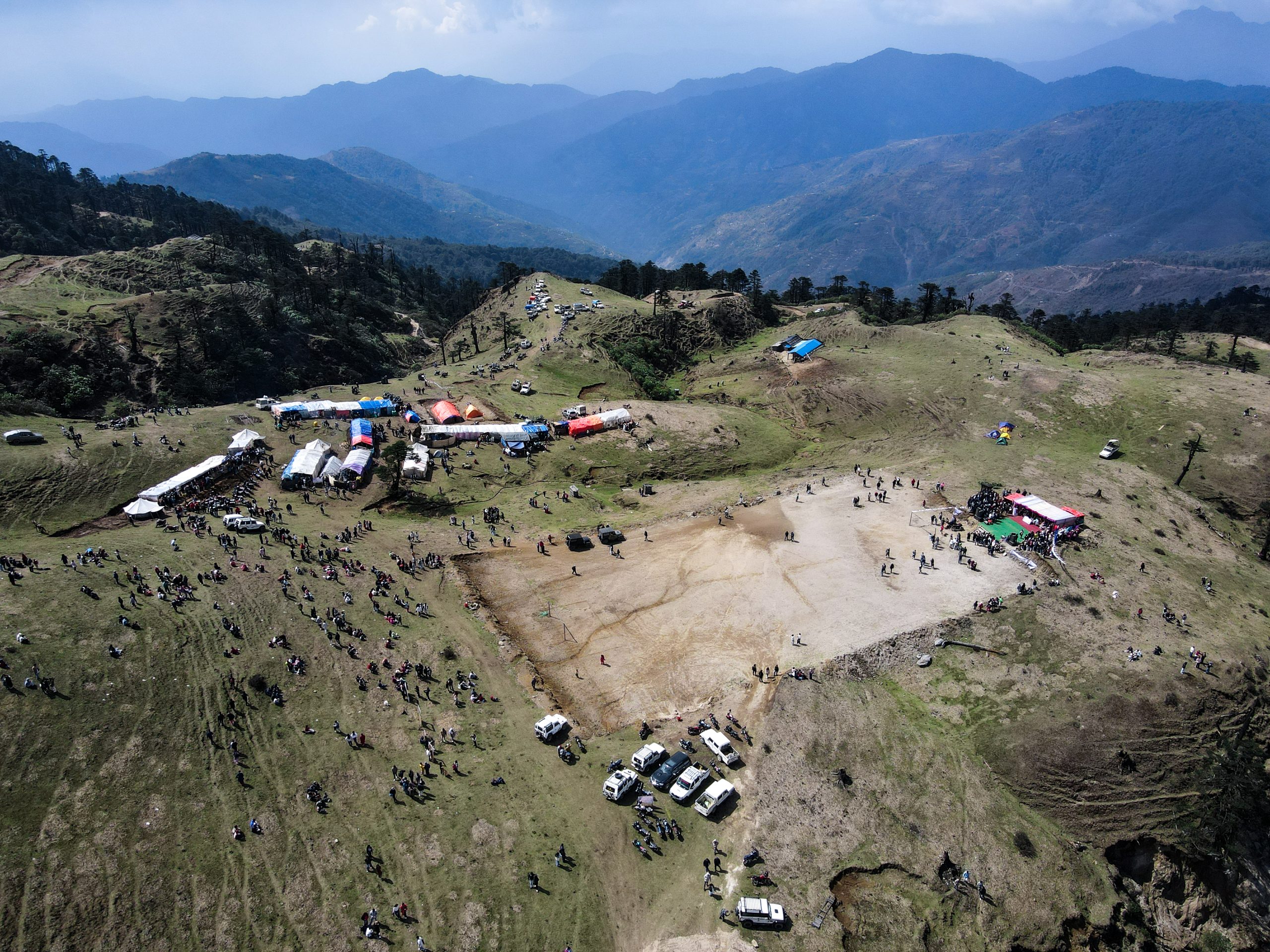 फुटबल प्रतियोगिताका विजेतालाई एक मन घ्यू